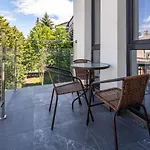 Stylisch New With One Bedroom Апартаменты Львов