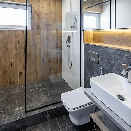 Apartment Stylisch New With One Bedroom
