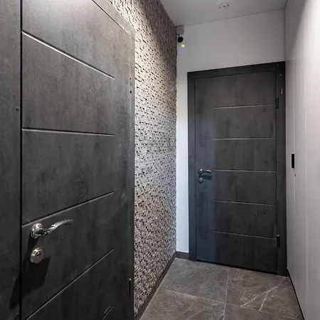 Apartment Stylisch New With One Bedroom