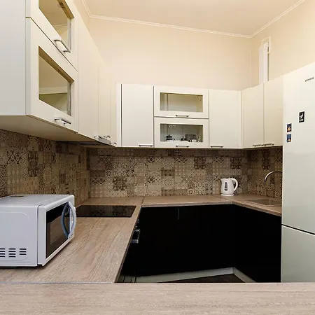 Stylisch New With One Bedroom Apartment *