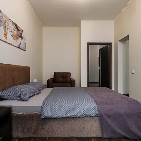 Apartment Stylisch New With One Bedroom